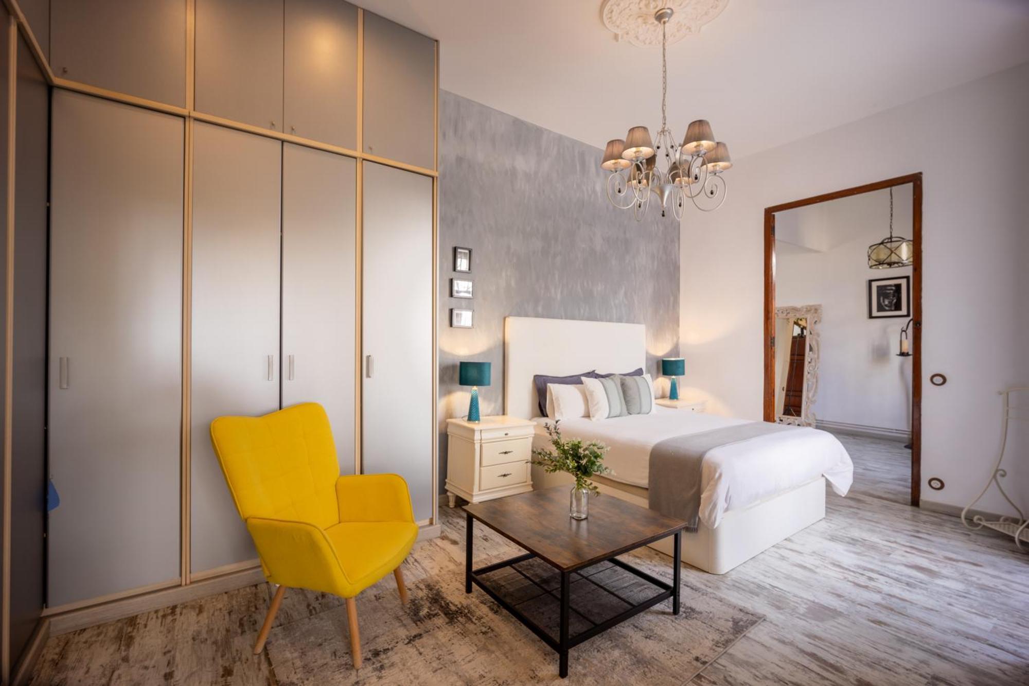 Portrait Boutique Guesthouse Valensiya Dış mekan fotoğraf