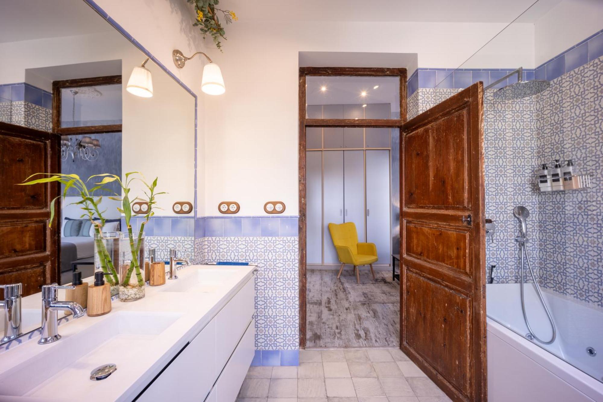 Portrait Boutique Guesthouse Valensiya Dış mekan fotoğraf